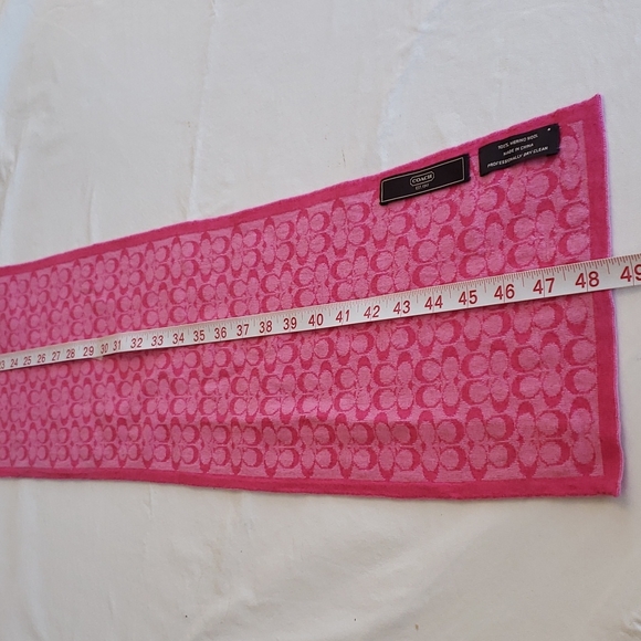 Coach scarve - Picture 4 of 6